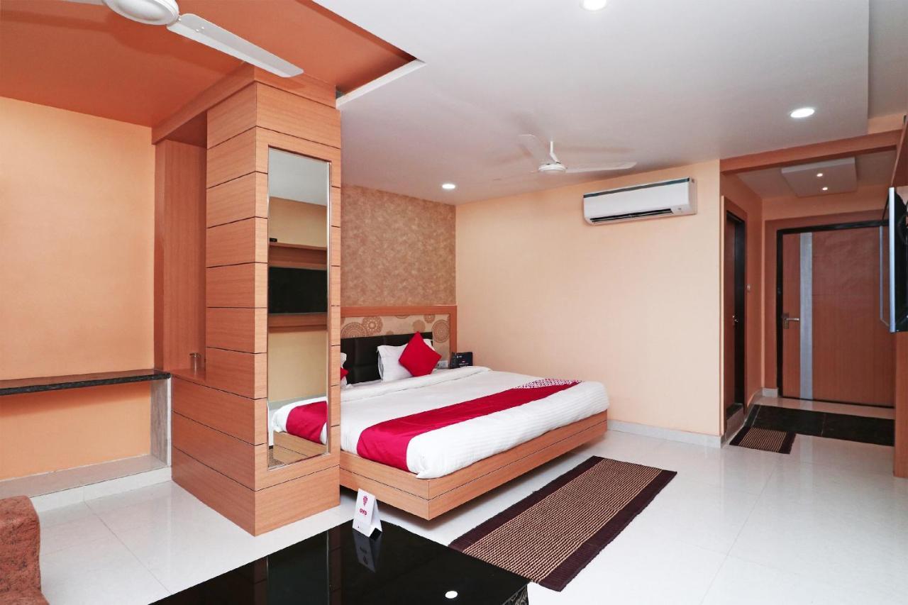 Capital O Hotel Sapphire Inn Gorakhpur Kültér fotó
