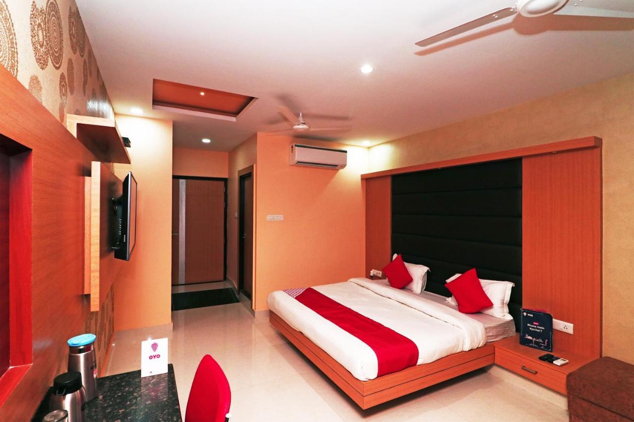 Capital O Hotel Sapphire Inn Gorakhpur Kültér fotó